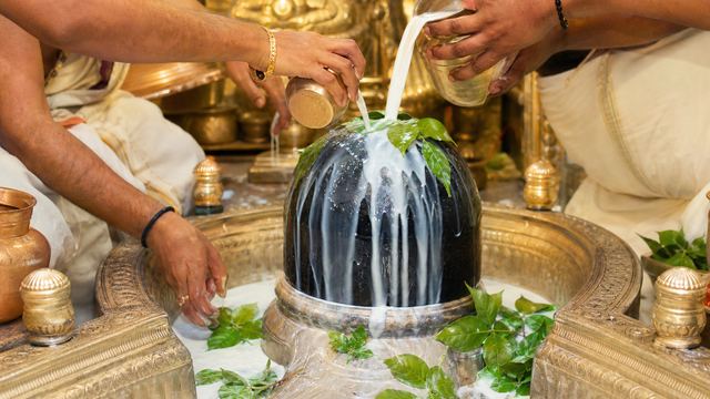 रुद्राभिषेक क्या है? सरल परिचय